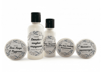 Набор для ежедневного ухода Набор для ежедневного ухода